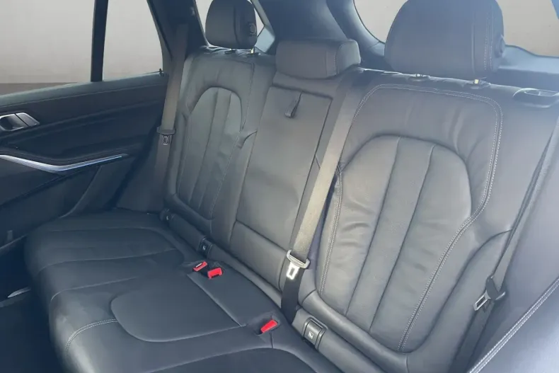 BMW X5 (Seria X) din 2021 cu 70.004 km - oferta BMW196750 - foto 15