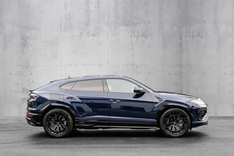 Lamborghini Urus din 2024 cu 10.860 km - oferta LAM196752 - foto 2