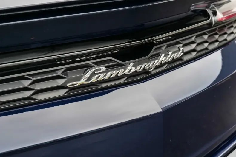 Lamborghini Urus din 2024 cu 10.860 km - oferta LAM196752 - foto 10