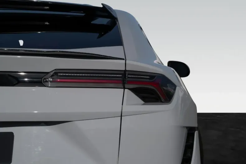 Lamborghini Urus din 2024 cu 20.700 km - oferta LAM196753 - foto 15