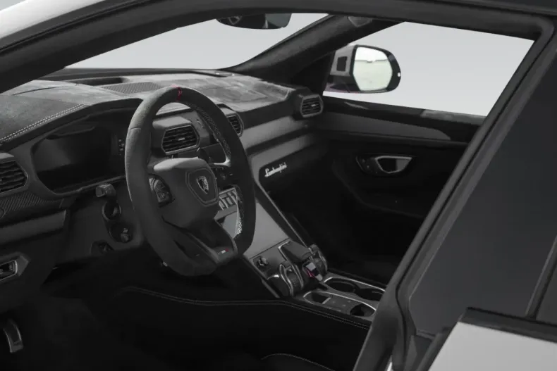 Lamborghini Urus din 2024 cu 20.700 km - oferta LAM196753 - foto 22