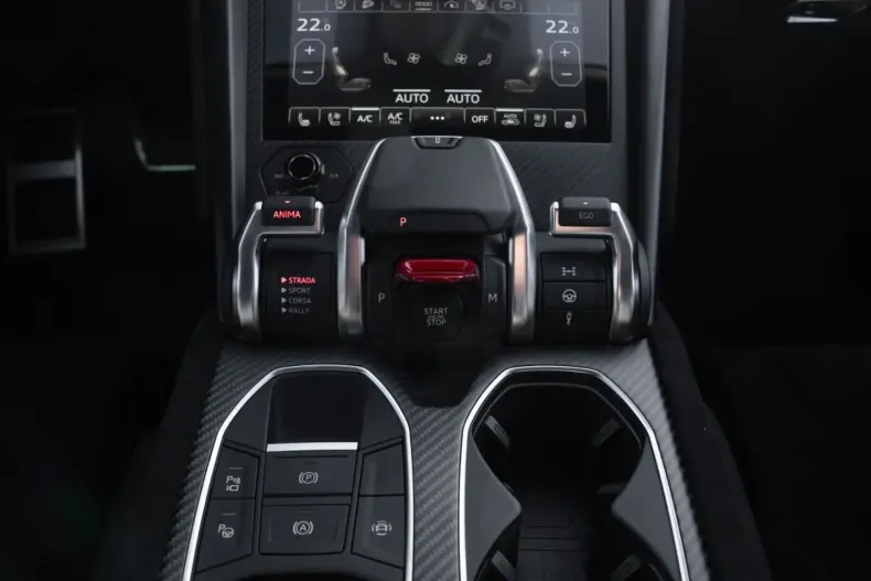 Lamborghini Urus din 2024 cu 20.700 km - oferta LAM196753 - foto 27