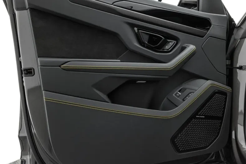 Lamborghini Urus din 2025 cu 24.000 km - oferta LAM196754 - foto 18