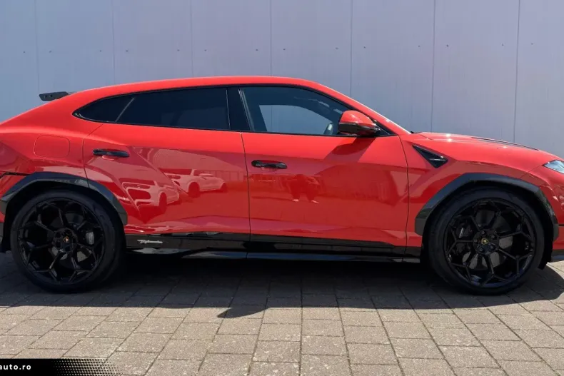 Lamborghini Urus din 2025 cu 18.900 km - oferta LAM196755 - foto 4