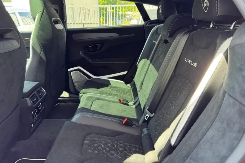 Lamborghini Urus din 2025 cu 18.900 km - oferta LAM196755 - foto 19
