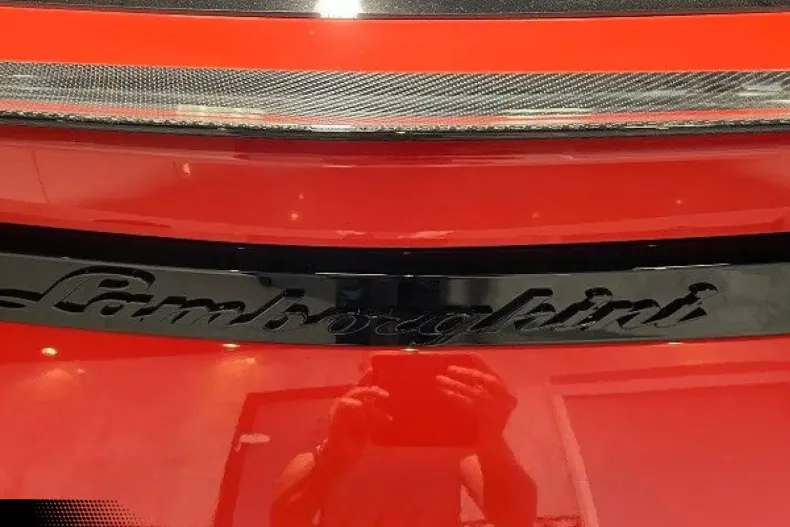 Lamborghini Urus din 2025 cu 18.900 km - oferta LAM196755 - foto 22