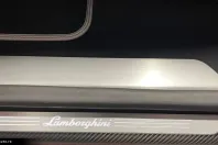 Lamborghini Urus din 2025 cu 18.900 km - oferta LAM196755 - foto 25