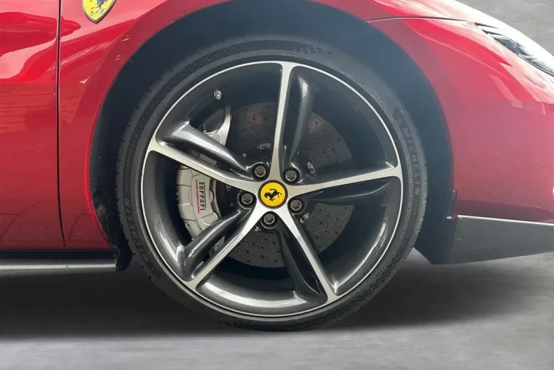 Ferrari 296 GTB din 2022 cu 23.000 km - oferta FER196756 - foto 12
