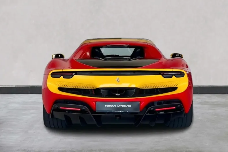 Ferrari 296 GTB din 2024 cu 5.600 km - oferta FER196757 - foto 7