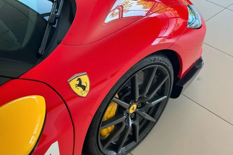 Ferrari 296 GTB din 2024 cu 5.600 km - oferta FER196757 - foto 29