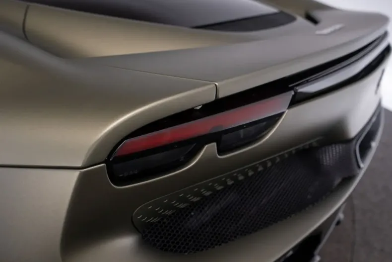 Ferrari 296 GTB din 2024 cu 3.890 km - oferta FER196758 - foto 13