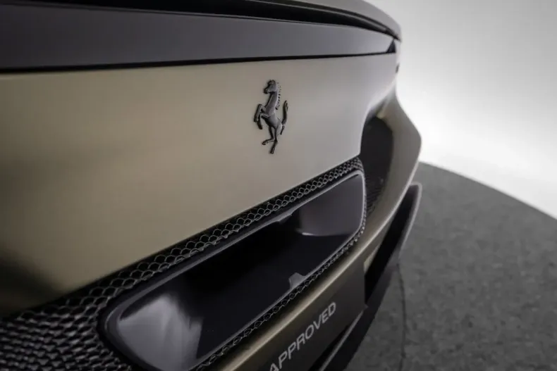 Ferrari 296 GTB din 2024 cu 3.890 km - oferta FER196758 - foto 14