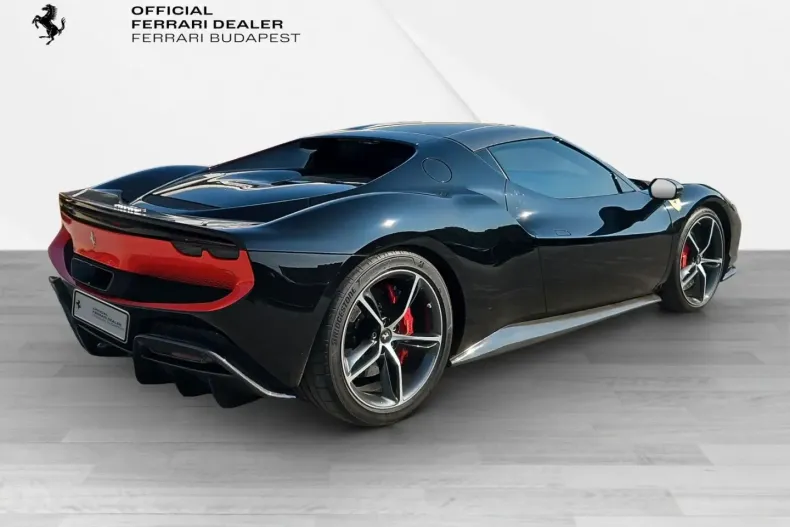 Ferrari 296 GTB din 2024 cu 5.294 km - oferta FER196760 - foto 10