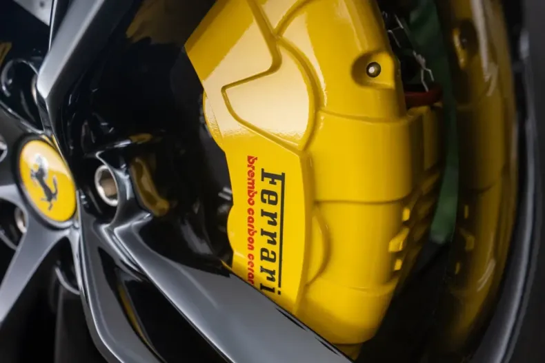 Ferrari 296 GTS din 2023 cu 3.100 km - oferta FER196761 - foto 13