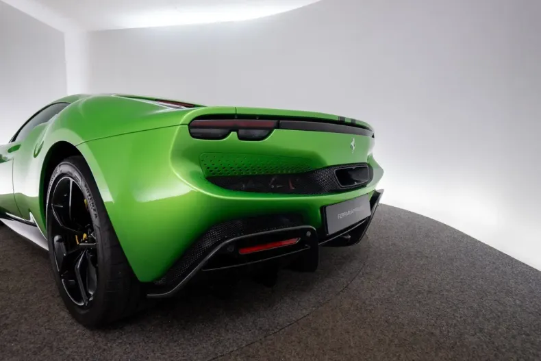 Ferrari 296 GTS din 2023 cu 3.100 km - oferta FER196761 - foto 18