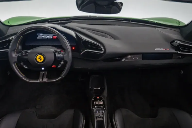 Ferrari 296 GTS din 2023 cu 3.100 km - oferta FER196761 - foto 47