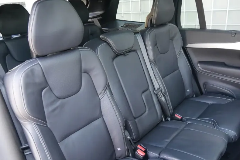 Volvo XC90 din 2025 cu 20.530 km - oferta VOL196764 - foto 4