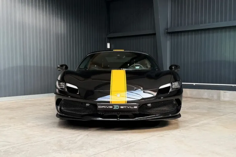 Ferrari 296 GTS din 2023 cu 9.814 km - oferta FER196766 - foto 3