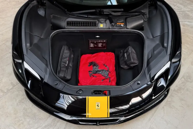 Ferrari 296 GTS din 2023 cu 9.814 km - oferta FER196766 - foto 6