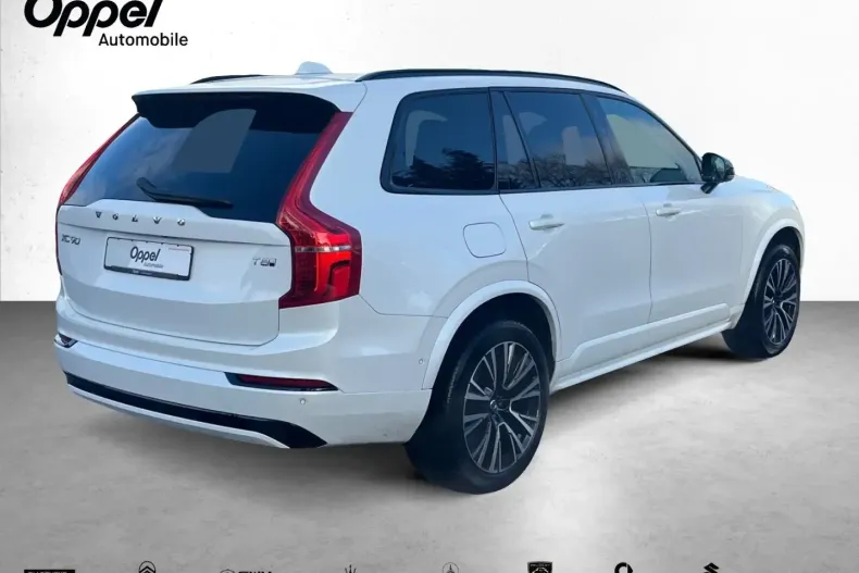 Volvo XC90 din 2024 cu 33.076 km - oferta VOL196767 - foto 2