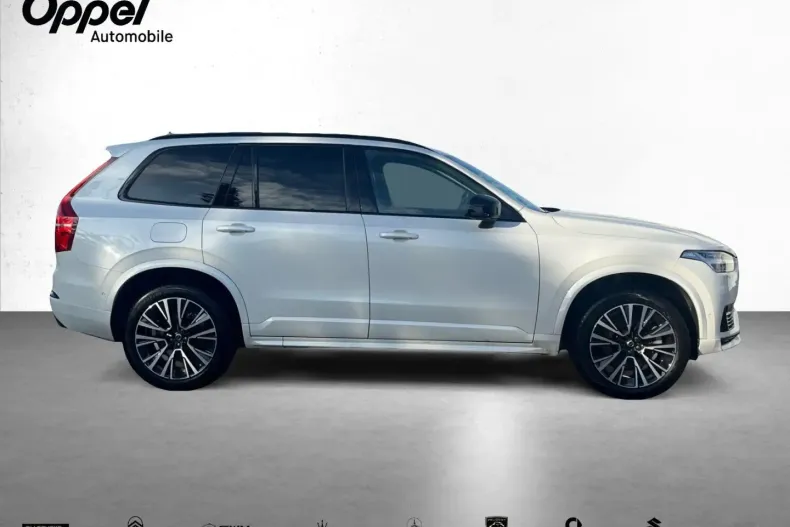 Volvo XC90 din 2024 cu 33.076 km - oferta VOL196767 - foto 4