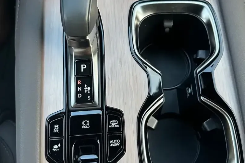 Lexus RX 450 din 2024 cu 23.900 km - oferta LEX196770 - foto 10