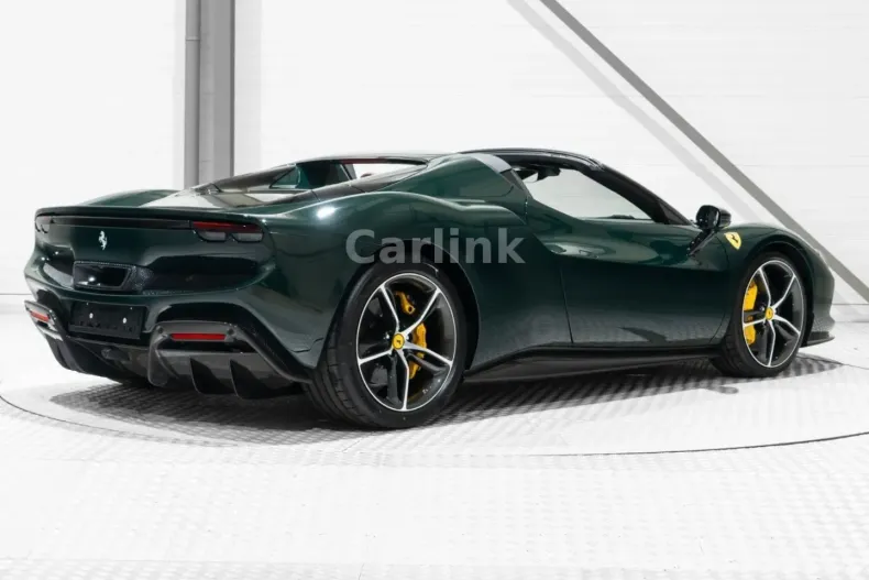 Ferrari 296 GTS din 2024 cu 1.900 km - oferta FER196772 - foto 3