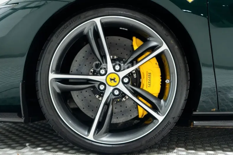 Ferrari 296 GTS din 2024 cu 1.900 km - oferta FER196772 - foto 25