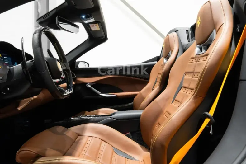 Ferrari 296 GTS din 2024 cu 1.900 km - oferta FER196772 - foto 30