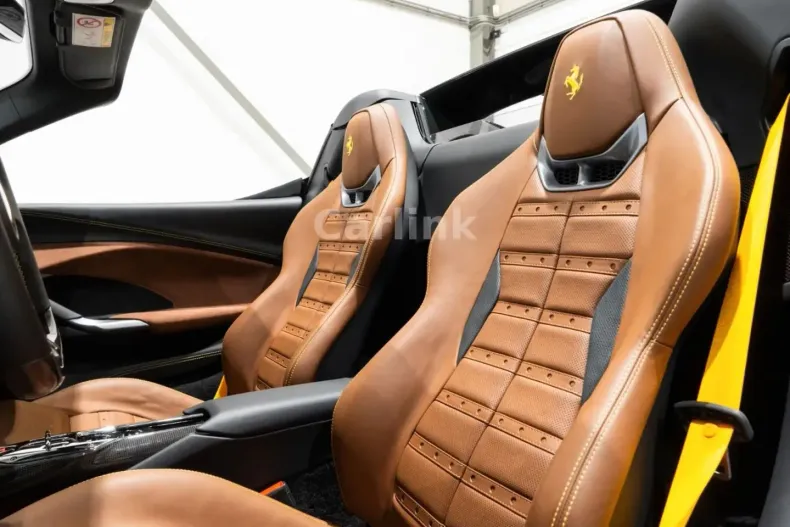 Ferrari 296 GTS din 2024 cu 1.900 km - oferta FER196772 - foto 31