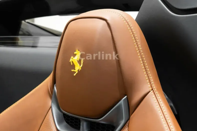 Ferrari 296 GTS din 2024 cu 1.900 km - oferta FER196772 - foto 32