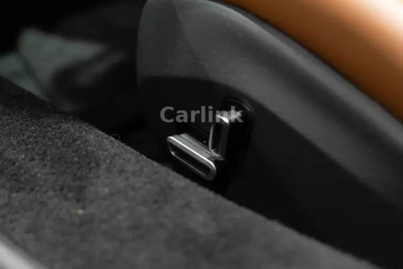 Ferrari 296 GTS din 2024 cu 1.900 km - oferta FER196772 - foto 48