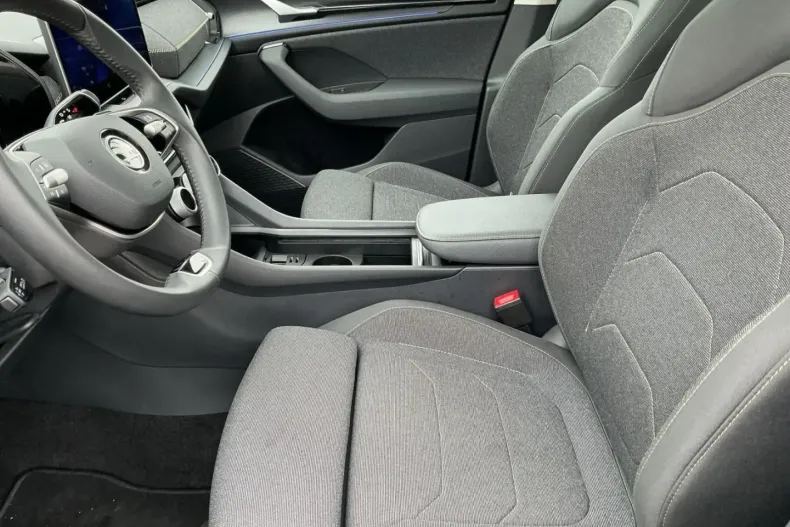 Skoda Kodiaq din 2025 cu 12.271 km - oferta SKO196774 - foto 12
