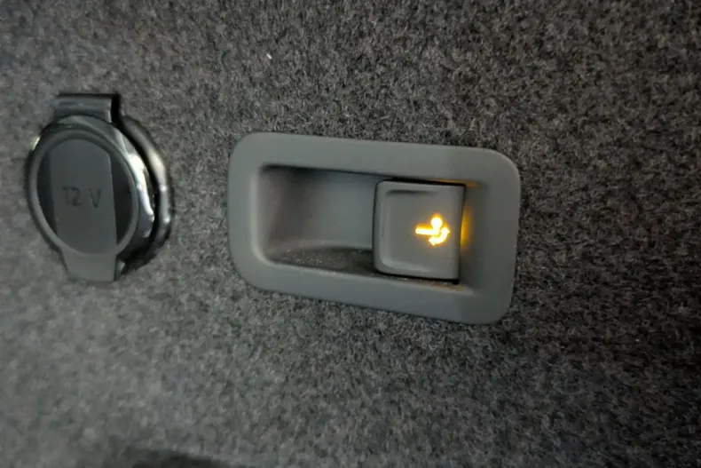 Skoda Kodiaq din 2025 cu 27.321 km - oferta SKO196776 - foto 19