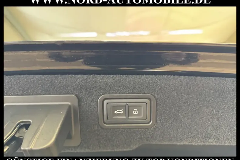 Audi A8 din 2022 cu 53.017 km - oferta AUD196777 - foto 28