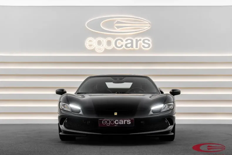 Ferrari 296 GTB din 2022 cu 7.000 km - oferta FER196778 - foto 2