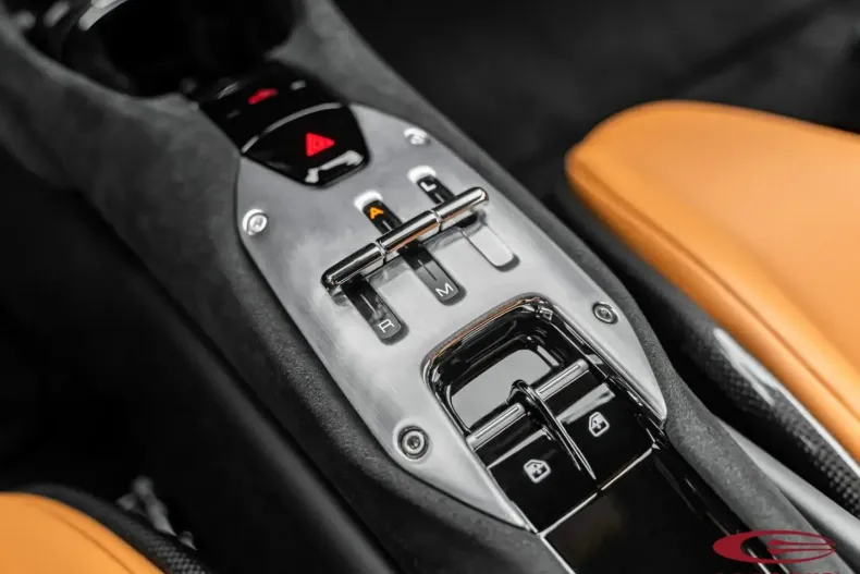 Ferrari 296 GTB din 2022 cu 7.000 km - oferta FER196778 - foto 20