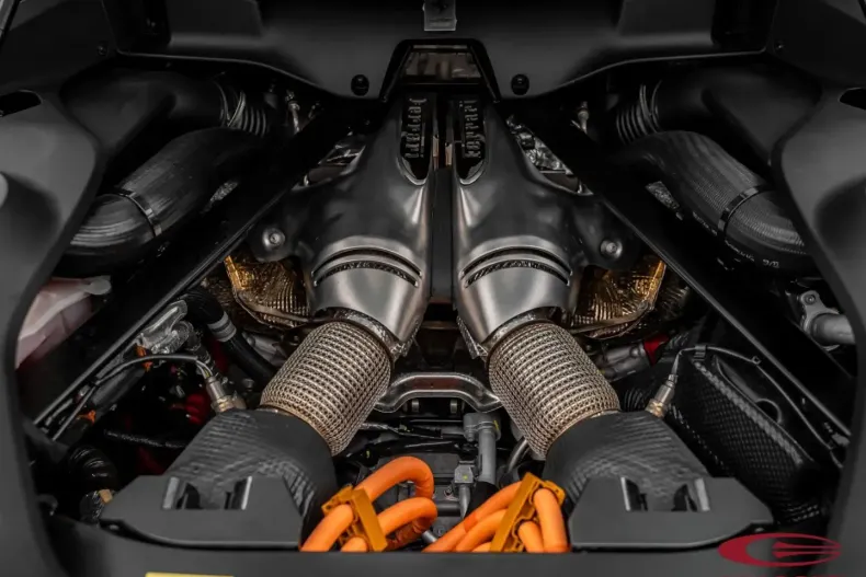 Ferrari 296 GTB din 2022 cu 7.000 km - oferta FER196778 - foto 22