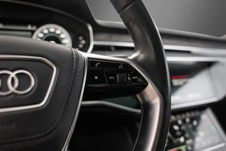 Audi A8 din 2023 cu 88.120 km - oferta AUD196780 - foto 17