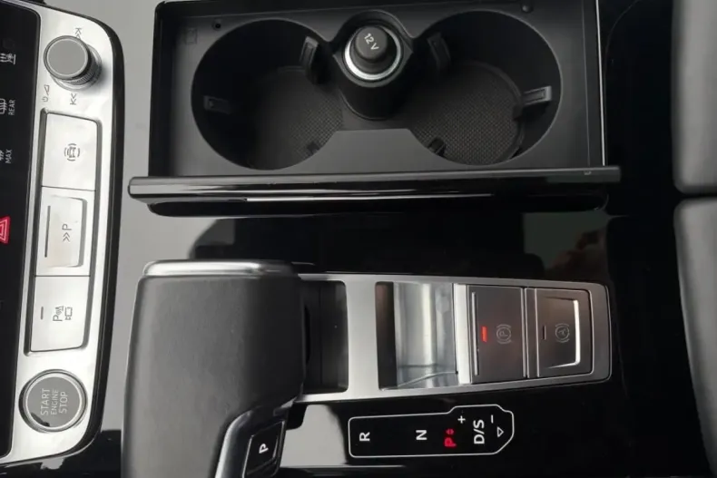 Audi A8 din 2022 cu 79.827 km - oferta AUD196781 - foto 27