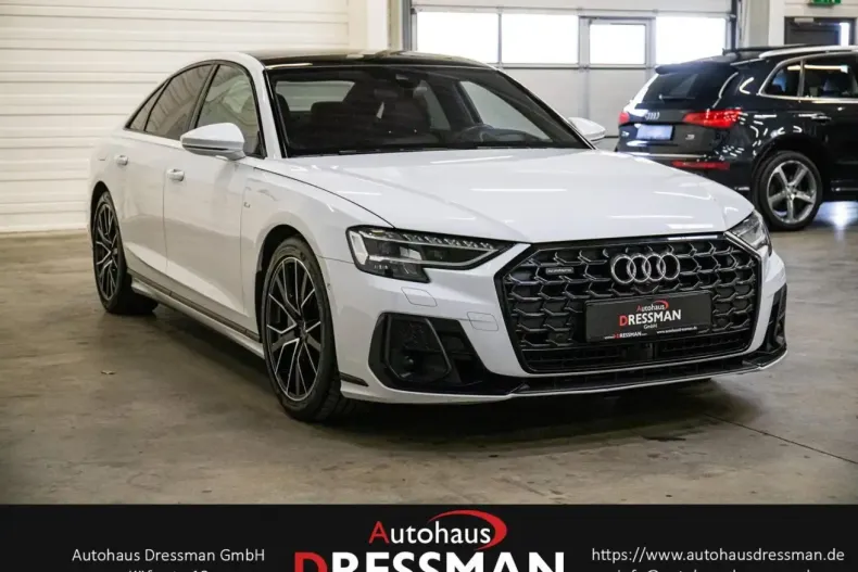 Audi A8 din 2022 cu 75.449 km - oferta AUD196784 - foto 1