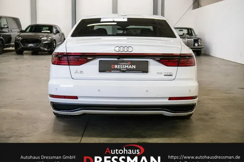 Audi A8 din 2022 cu 75.449 km - oferta AUD196784 - foto 6
