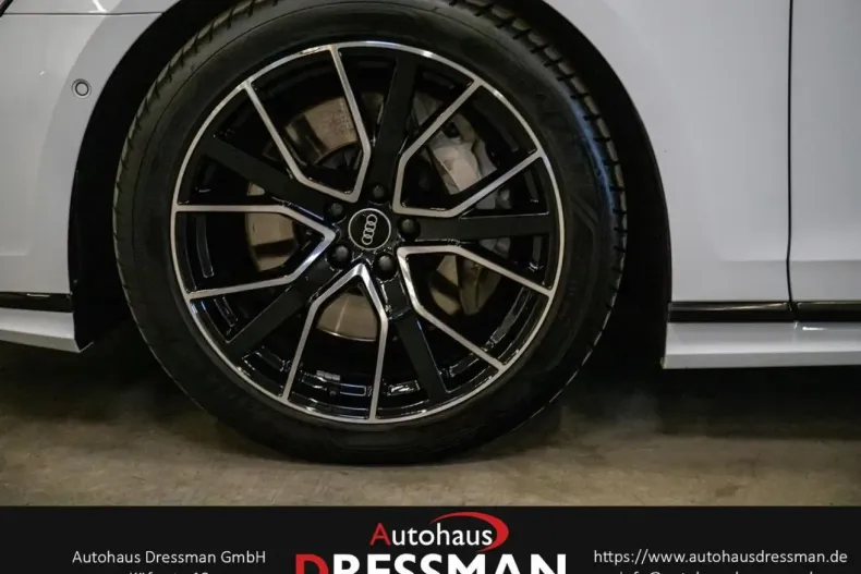 Audi A8 din 2022 cu 75.449 km - oferta AUD196784 - foto 8