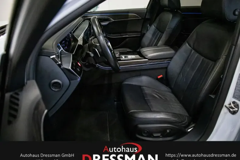 Audi A8 din 2022 cu 75.449 km - oferta AUD196784 - foto 12