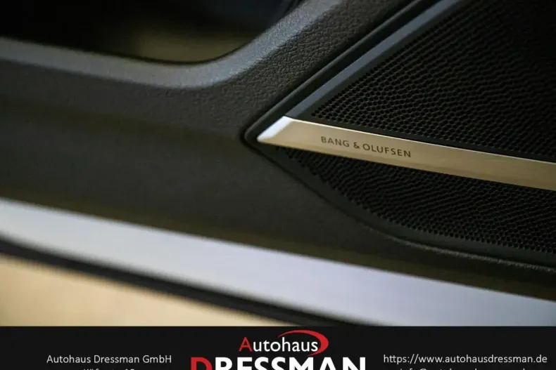 Audi A8 din 2022 cu 75.449 km - oferta AUD196784 - foto 17