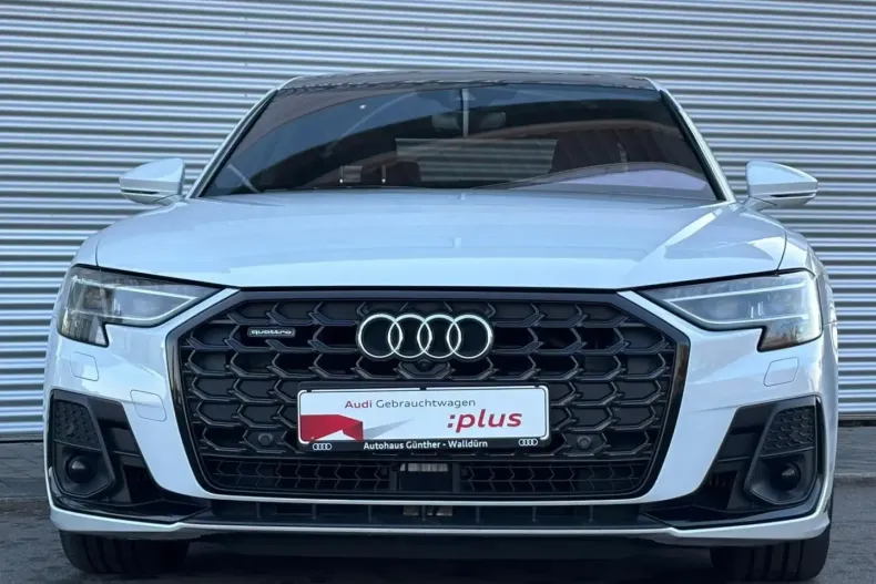 Audi A8 din 2022 cu 45.800 km - oferta AUD196785 - foto 2