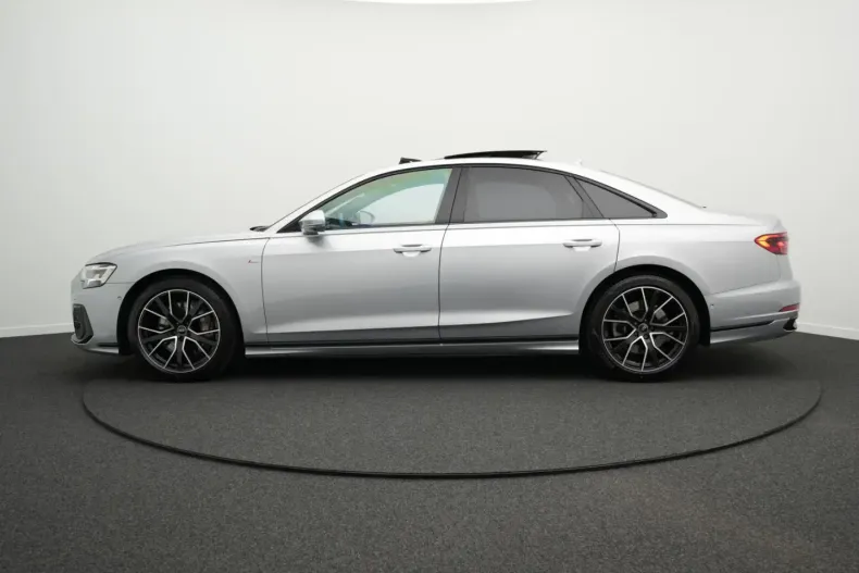 Audi A8 din 2022 cu 45.300 km - oferta AUD196786 - foto 9