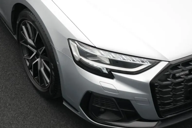 Audi A8 din 2022 cu 45.300 km - oferta AUD196786 - foto 14