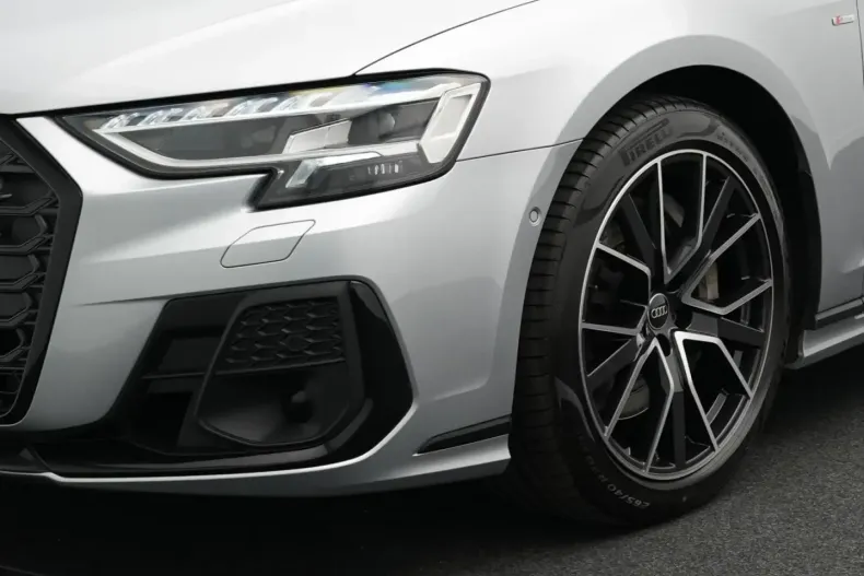 Audi A8 din 2022 cu 45.300 km - oferta AUD196786 - foto 17