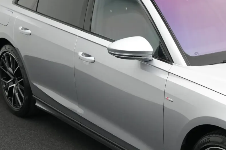 Audi A8 din 2022 cu 45.300 km - oferta AUD196786 - foto 27